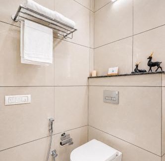 Kumarhatti Villa | Mist & Manor Maple Pet-friendly 6-BHK Apartment with Shared Game Zone, Outdoor Seating Areas & 360 Panoramic Views