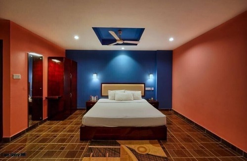 Vythiri Hotel | MISTY GATE