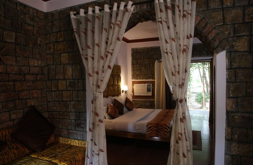 Tala Hotel | Mogli Jungle Resorts Bandhavgarh
