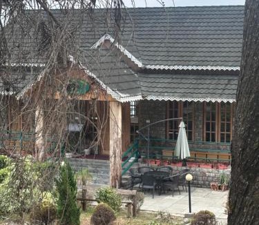 Rumtek House | Moktan Homestay