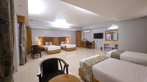 Bogra Hotel | Momo Inn