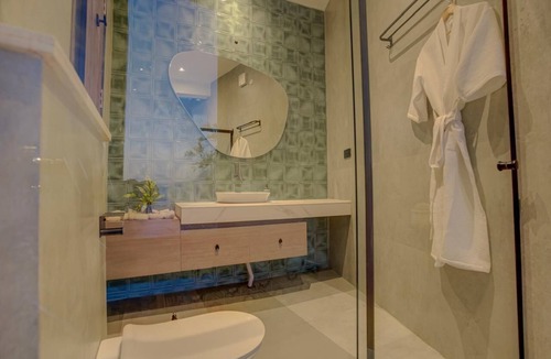Haridwar Bed & Breakfast | MoShams Aksha Mountain Suite, Balcony, Breakfast