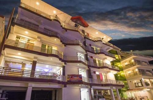 Bhagsu Nag House | Mountain Mount view # triund track 2 km#Free Parking-cricket stadium 8 km-Mcleodganj 2 km