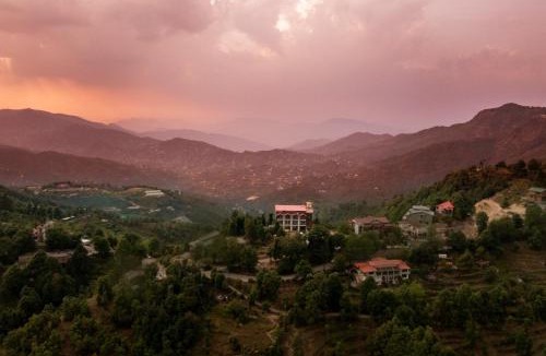 Mukteshwar Hotel | Mukteshwar Treat Resort