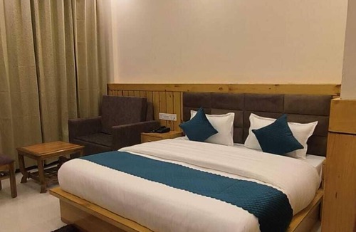 Sitapur Hotel | Musk Hill Resort