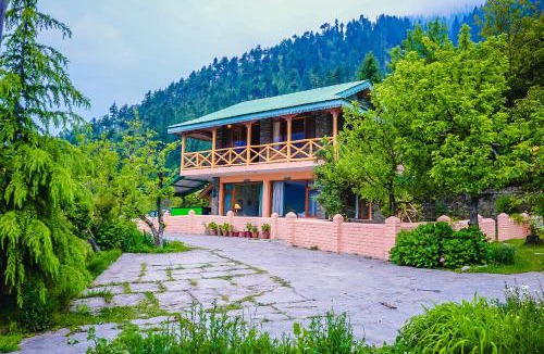 Manali Hotel | Nalagarh Outhouse by Edenhomes