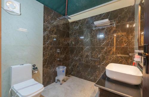 Naina Range Hotel | Nature Drops, Pangot