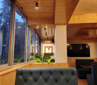Mashobra House | Nature Heaven Homestay