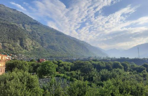 Manali House | Nature's Paradise Dobhi @ Manali