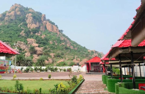 Giridih Hotel | Nature View Resort