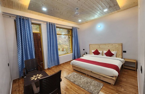Chakrata Hotel | NEERANGANA RETREAT
