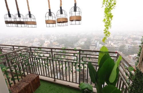 Greater Noida Apartment | Nestia Stay Near Expo Mart & Metro Pari Chowk