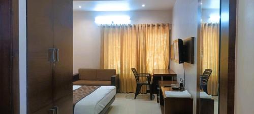 Shajapur Hotel | New Hotel Shree Ganga