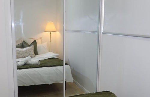 Northmead House | New Modern Family Retreat 3BR Near Parramatta