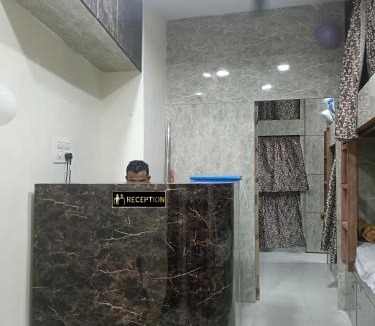 Andheri Hostel | New Star Dormitory Andheri West
