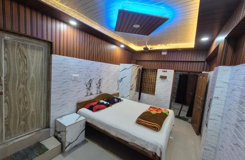 Mayapur Hotel | New suvam lodge & hotel