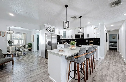 Largo House | Newly Redesigned Backyard | Heated Pool | Putting Green