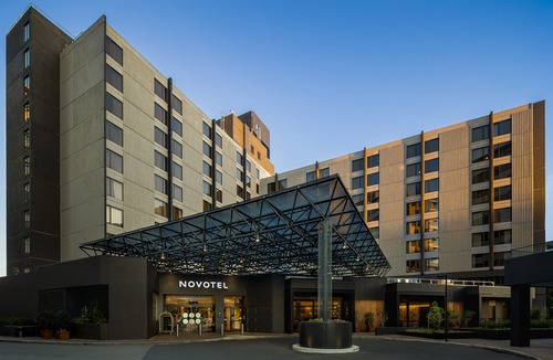 Wolli Creek Hotel | Novotel Sydney International Airport