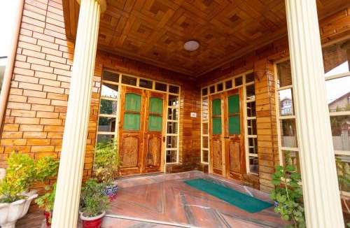 Srinagar House | Nuh Villa - A Luxury Homestay near Srinagar Airport