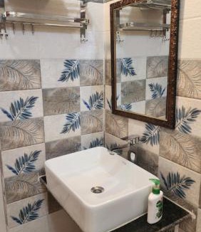 Ramnagar House | O M G Home Stay