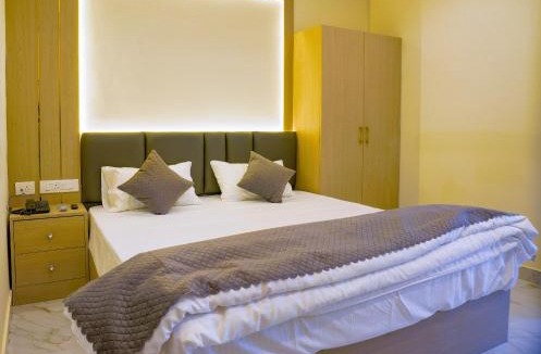 HITEC City Hotel | Oak Line Hotels and resorts