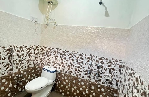 Kasol Hostel | Ohana Cafe & Homestay