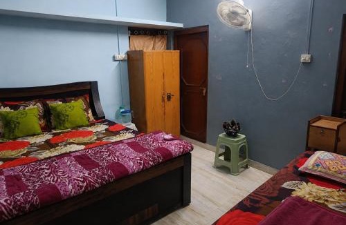 Pithoragarh Apartment | Old Mountain Home