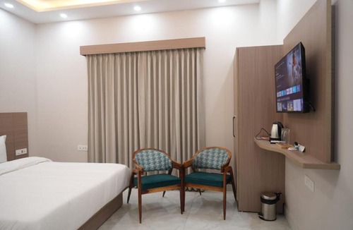 Kosi Hotel | Old RAO Hotel Kotwan