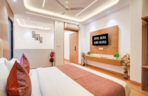 Aerocity Hotel | Olive Aero Suites Plaza Inns Near Delhi International Airport