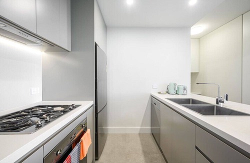 Sydney Olympic Park Apartment | Olympic Park with Pool/Gym/View/Parking near Train