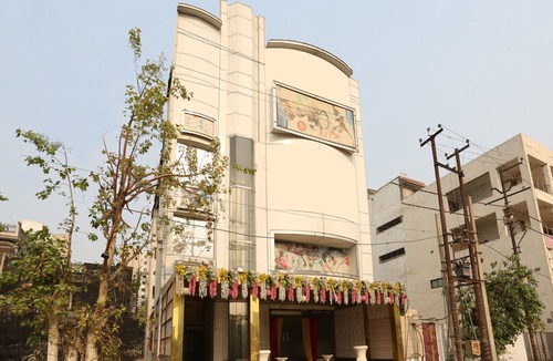Vasundhara Hotel | OYO 12779 5 Seas Hotel and Banquet