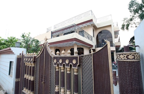 Kishangarh Hotel | OYO 14030 Cheema Holiday Homes