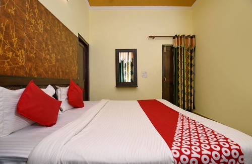 Dehradun Hotel | OYO 4069 Morning Star