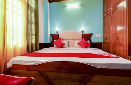 Shimla Hotel | OYO Hotel C Shimla