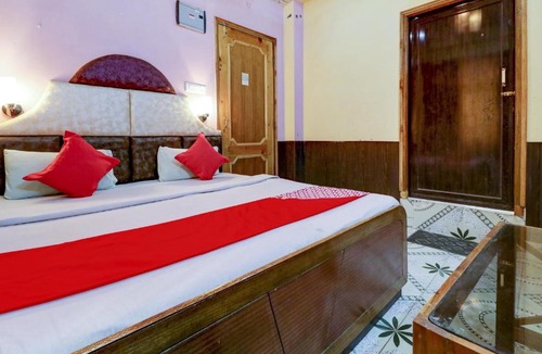 Shimla Hotel | OYO Hotel C Shimla