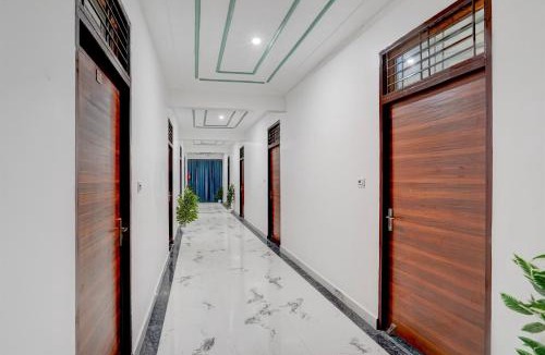 Malihabad Hotel | OYO Hotel O Chandrika Devi Crossway Lucknow