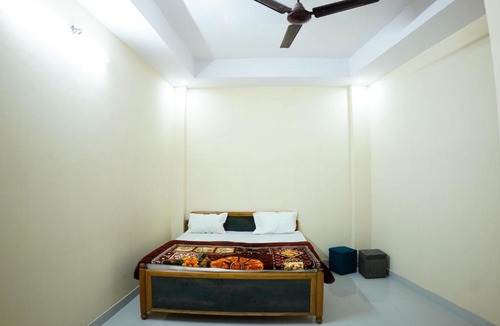 Bareilly Hotel | OYO Hotel Satrang