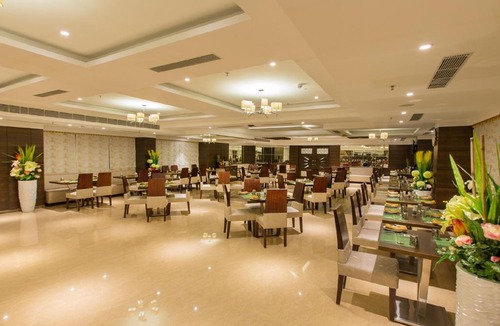 Tirupati Hotel | Pai Viceroy