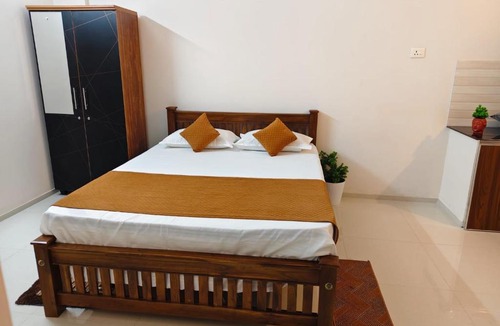 East Nada Apartment | Palazhi Stay 160m from Guruvayur Temple