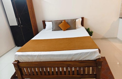 East Nada Apartment | Palazhi Stay 160m from Guruvayur Temple