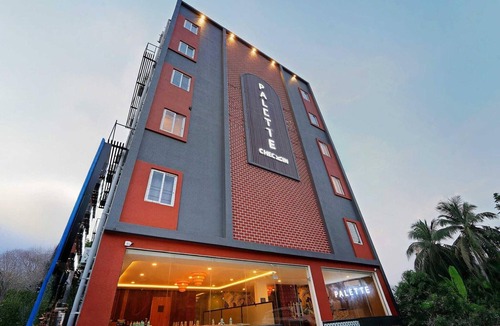 Tirupati House | Palette Hill View Hotel by CheckIn 3