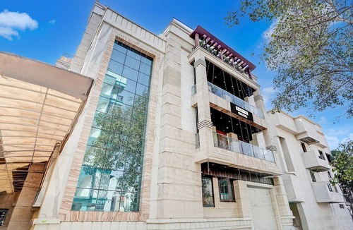 Kanpur House | Palette Swaroop Nagar Shanti Kutir