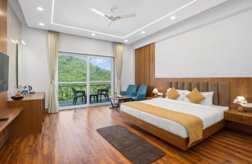 Mussoorie Resort | Palm Aryan Pause by the Stream