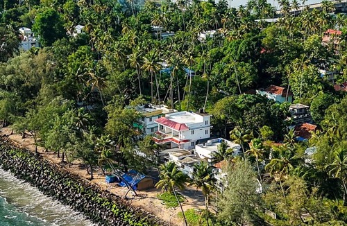 Kuzhuppilly Resort | Palm Beach View Resort Cherai