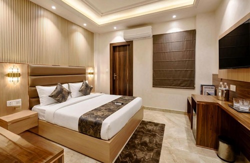 Haridwar Hotel | Palm Bliss A Luxury Hotel