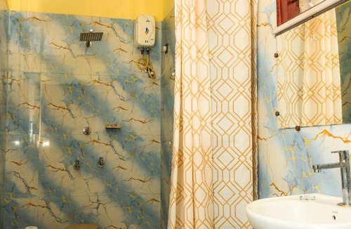 Tiruppattur Hotel | Palm tree Villa Homestay