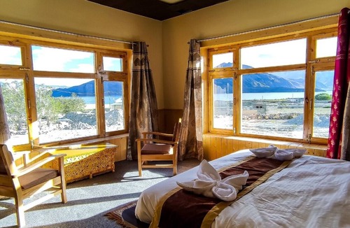 Spangmik Hotel | Pangong Nest Cottage