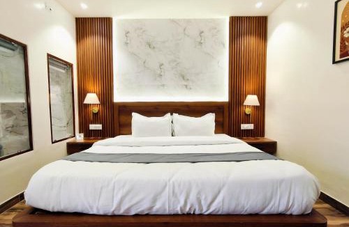 Solan Hotel | Paradise Boutique Stays