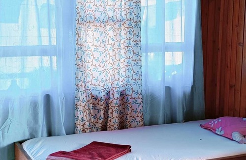 Rishop Hotel | Paradise Homestay