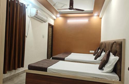 Vrindavan House | PARADISE VILLA Near Prem Mandir